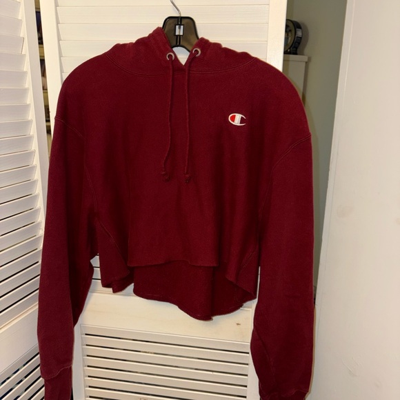 Champion Women's Maroon Cropped Hoodie - Picture 6 of 6